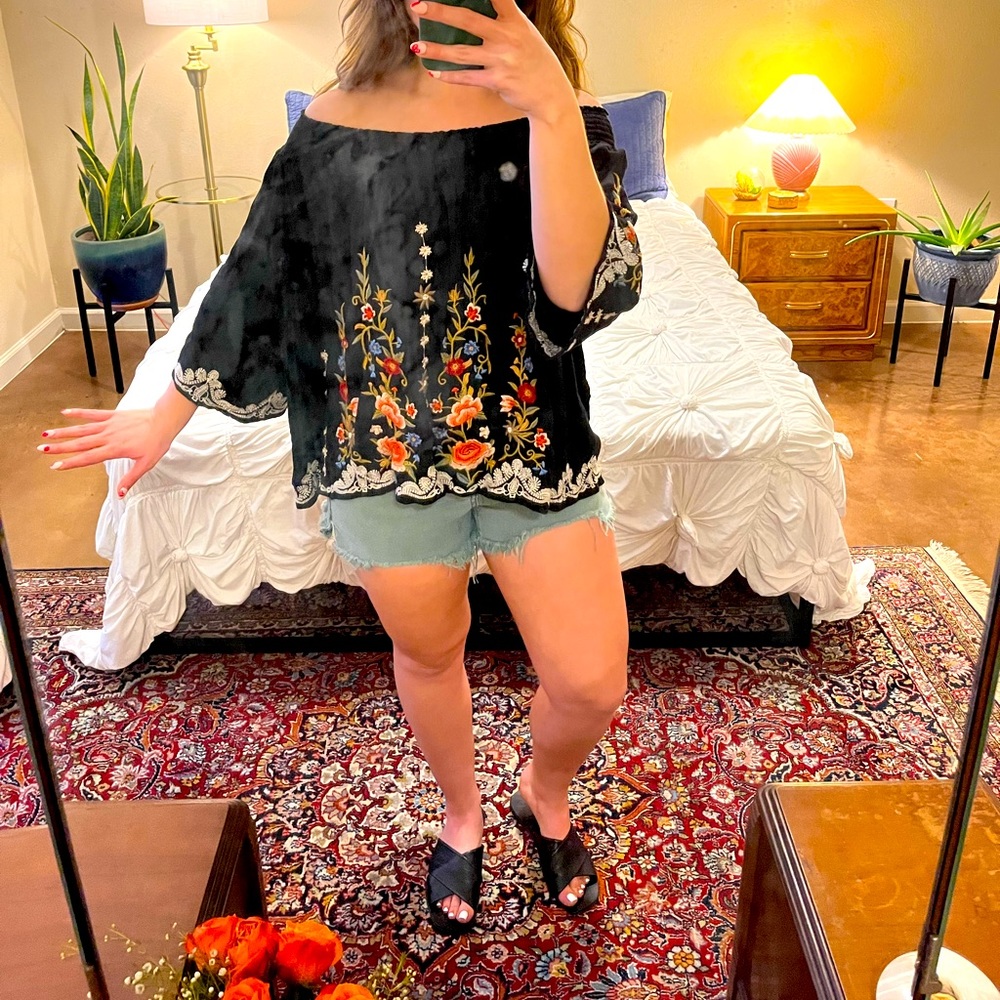 Off the shoulder Johnny was floral top